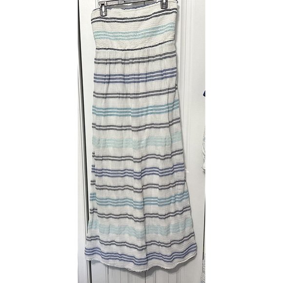 Old Navy Dresses & Skirts - Old Navy Maxi Sundress Dress Strapless Blue White Striped Flowy Large